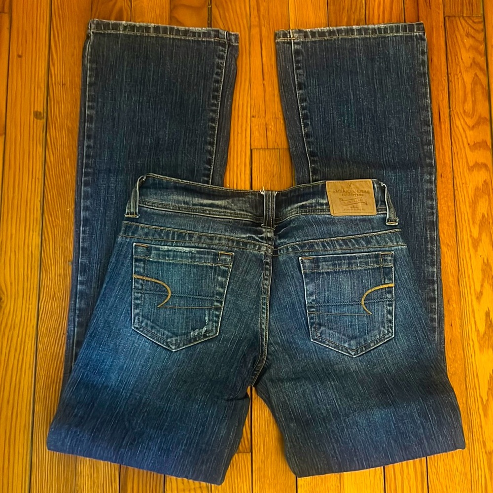 🌸 American Eagle Jeans size 4